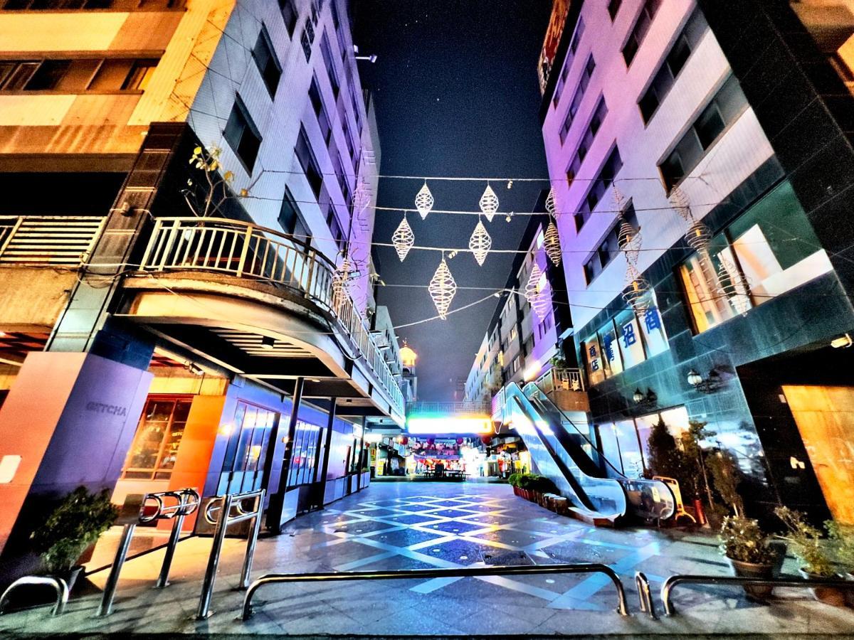 寓旅Inn Taichung Bagian luar foto
