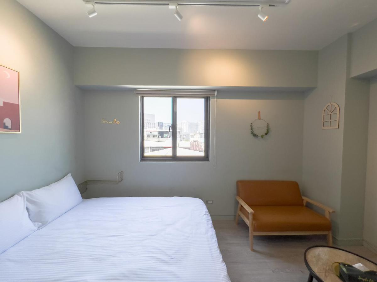 寓旅Inn Taichung Bagian luar foto