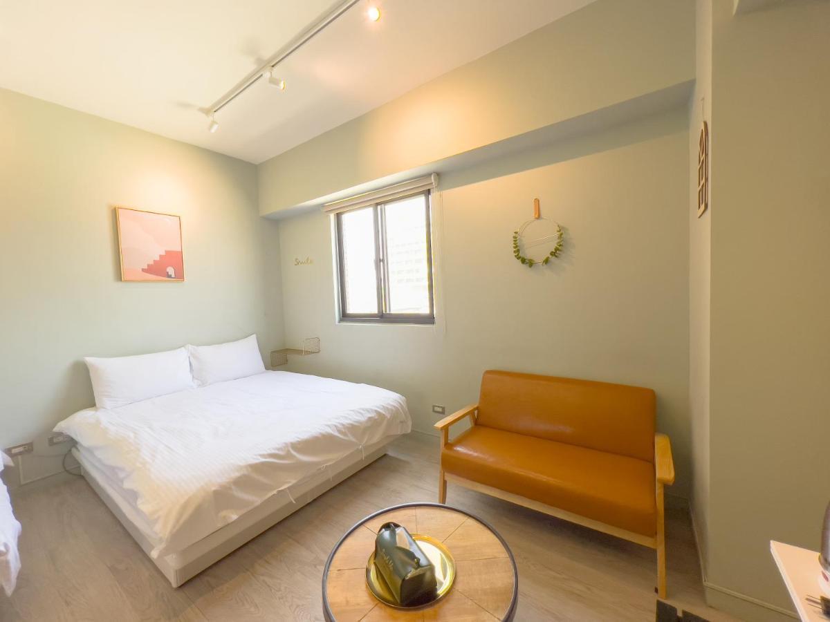 寓旅Inn Taichung Bagian luar foto