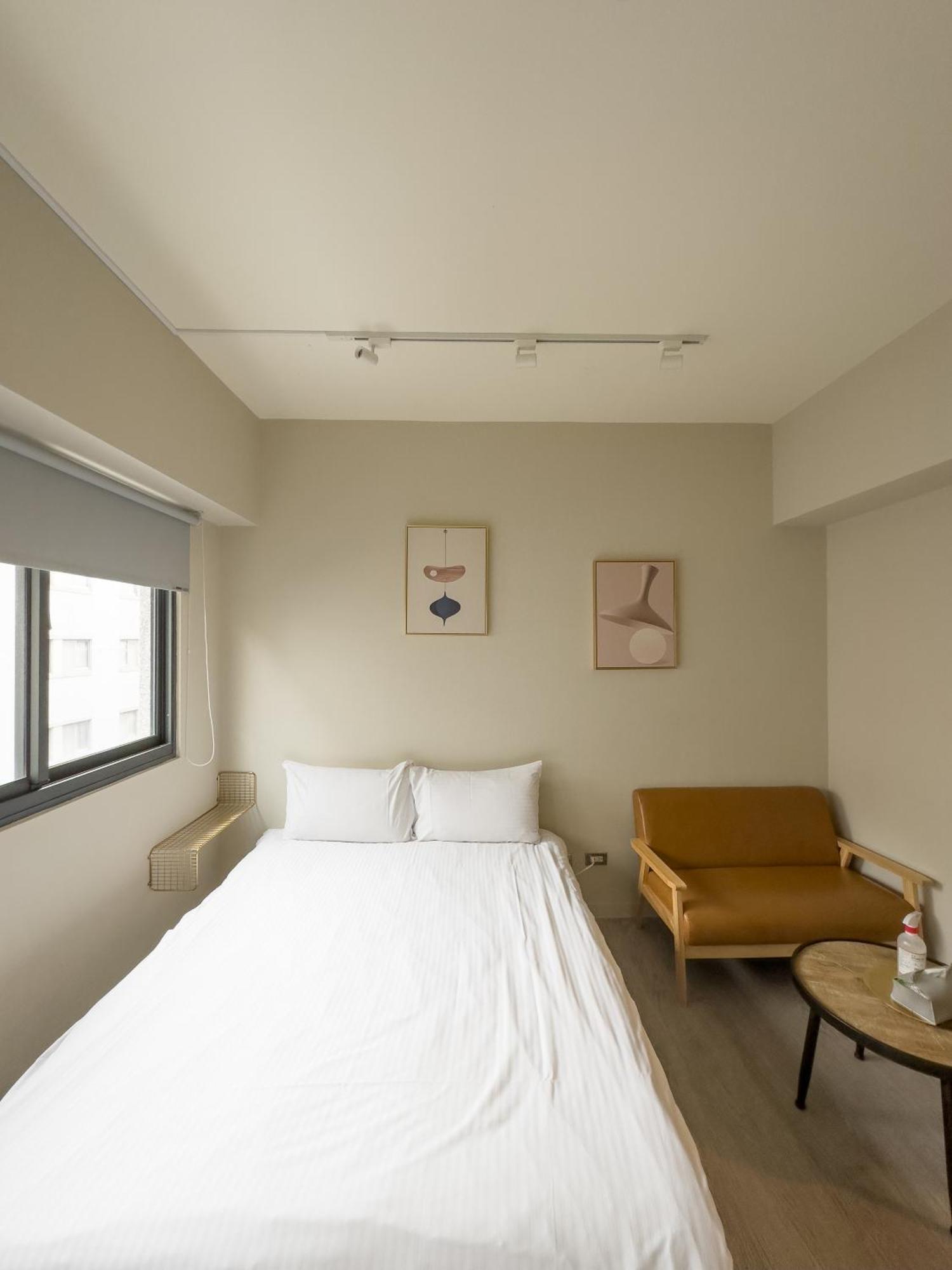 寓旅Inn Taichung Bagian luar foto