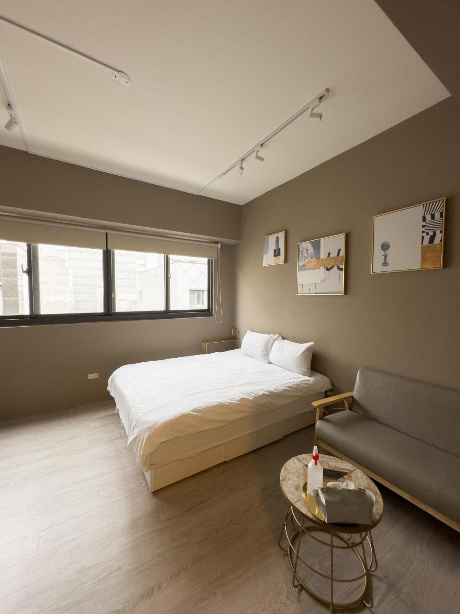 寓旅Inn Taichung Bagian luar foto